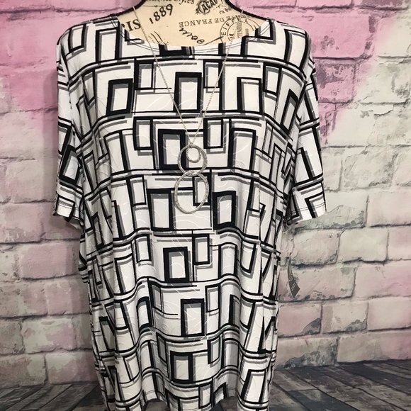 JM Collection Tops - 3/$12 JM Collection dress shirt size (1X)